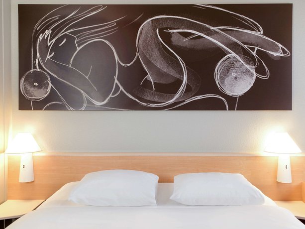 Imagen de la habitación del Hotel Ibis Jena City. Foto 13