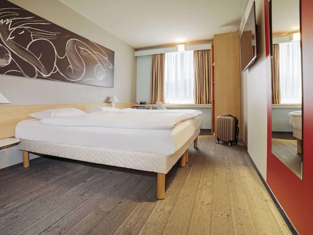Imagen de la habitación del Hotel Ibis Jena City. Foto 17