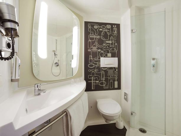 Imagen de la habitación del Hotel Ibis Jena City. Foto 19