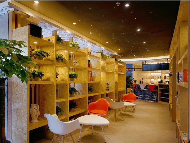 Imagen de los interiores del Hotel Ibis Jiayuguan Railway Station. Foto 18