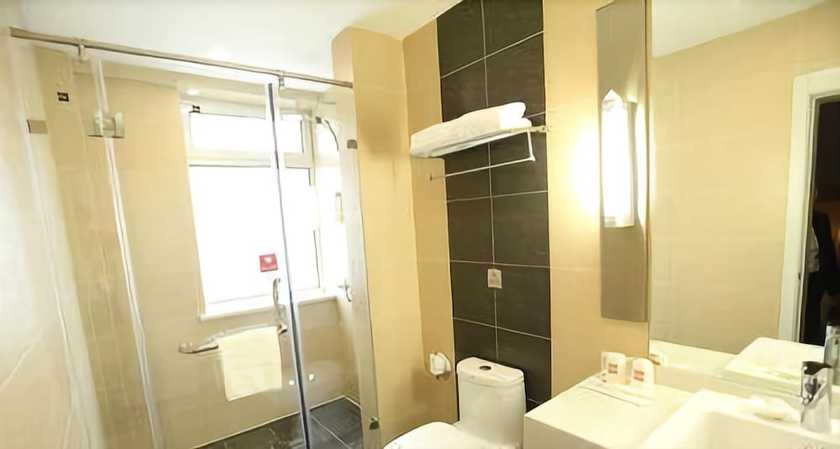 Imagen de la habitación del Hotel Ibis Jinzhou Yunfei Street. Foto 6