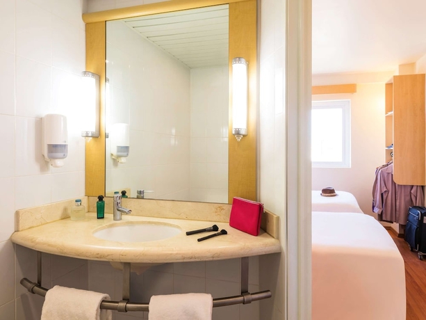 Imagen de la habitación del Hotel Ibis Juarez Consulado. Foto 18