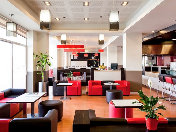 Imagen del bar/restaurante del Hotel Ibis Juarez Consulado. Foto 10