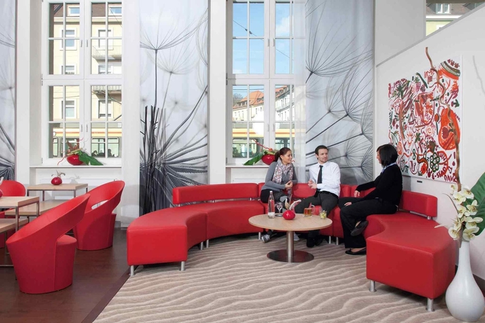 Imagen general del Hotel Ibis Karlsruhe Hauptbahnhof. Foto 3