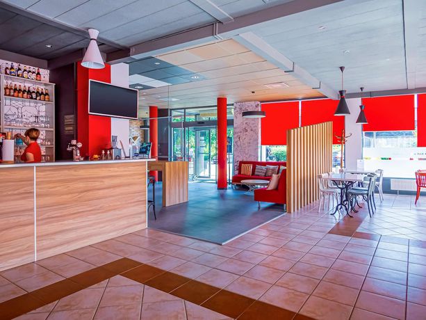 Imagen del bar/restaurante del Hotel Ibis Katowice Zabrze. Foto 10