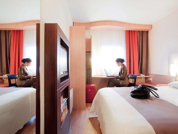 Imagen de la habitación del Hotel Ibis Kaunas Centre. Foto 6