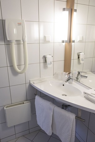 Imagen de la habitación del Hotel Ibis Kaunas Centre. Foto 15