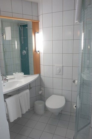 Imagen de la habitación del Hotel Ibis Kaunas Centre. Foto 17