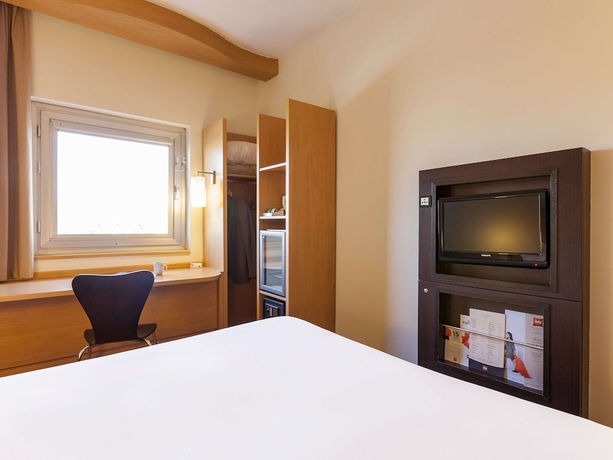 Imagen de la habitación del Hotel Ibis Kayseri. Foto 10