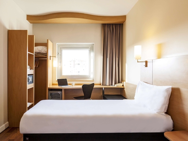 Imagen de la habitación del Hotel Ibis Kayseri. Foto 13