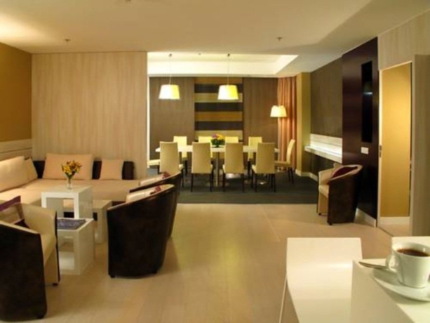 Imagen general del Hotel Ibis Kiev City Center. Foto 3