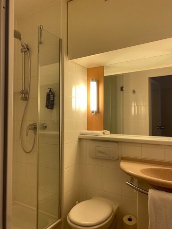 Imagen de la habitación del Hotel Ibis Koblenz City. Foto 17