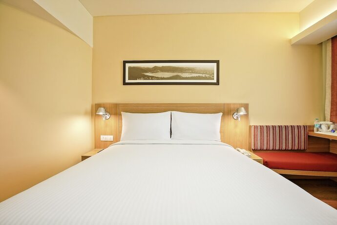 Imagen de la habitación del Hotel Ibis Kochi City Centre. Foto 29