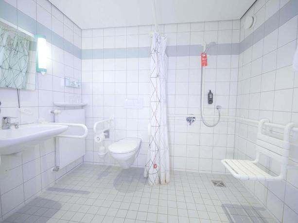 Imagen de la habitación del Hotel Ibis K&ouml;ln Messe. Foto 14