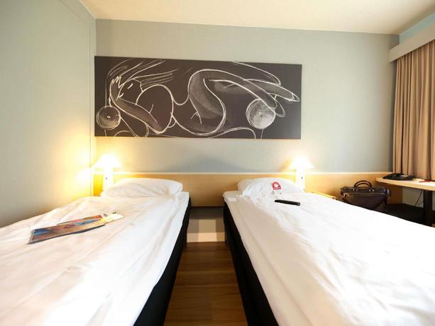 Imagen de la habitación del Hotel Ibis K&ouml;ln Messe. Foto 16