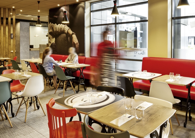 Imagen del bar/restaurante del Hotel Ibis Krakow Centrum. Foto 7