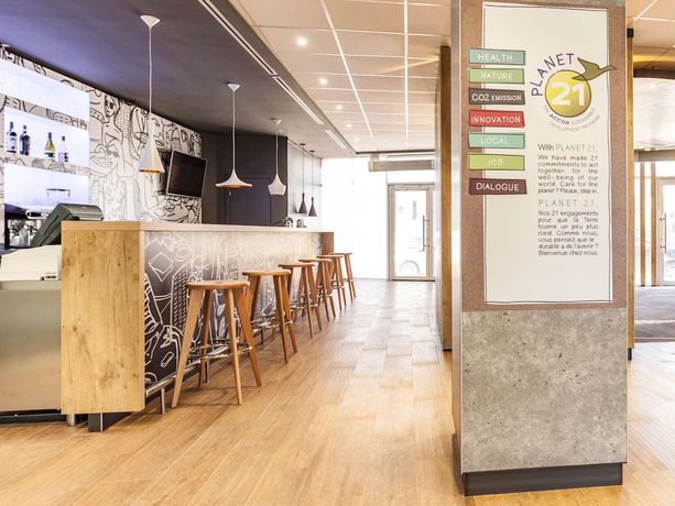 Imagen del bar/restaurante del Hotel Ibis Krasnodar Center. Foto 1