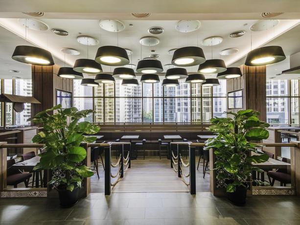 Imagen del bar/restaurante del Hotel Ibis Kuala Lumpur City Centre. Foto 8