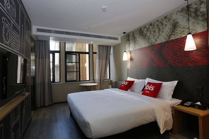 Imagen de los interiores del Hotel Ibis Kunming Beijing Rd. Foto 15