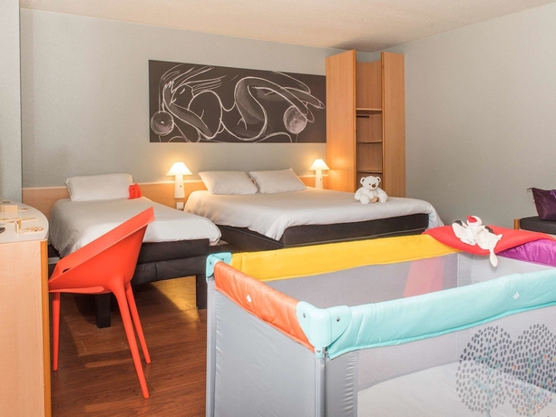 Imagen de la habitación del Hotel Ibis La Bresse Gerardmer. Foto 16