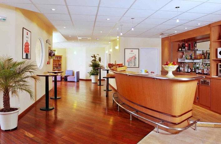 Imagen general del Hotel Ibis La Ciotat. Foto 2