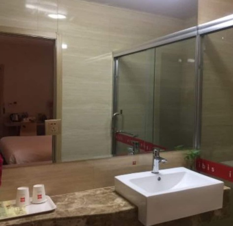 Imagen general del Hotel Ibis Lanzhou Hi-tech Dev Zone. Foto 1