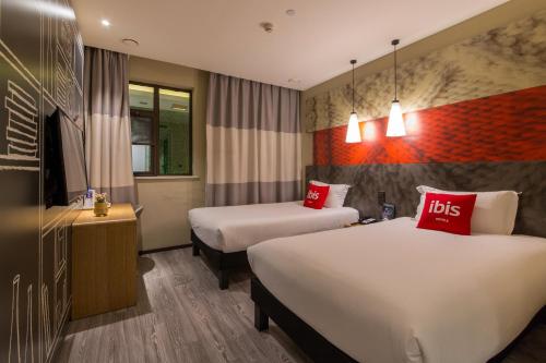 Imagen general del Hotel Ibis Lanzhou Wuquan Square. Foto 4