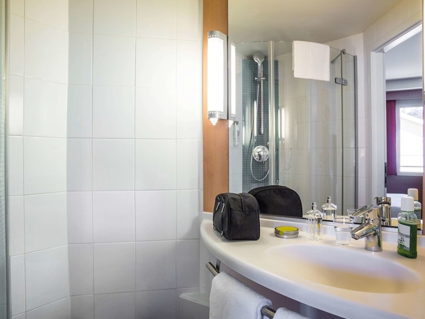 Imagen de la habitación del Hotel Ibis Lausanne Centre. Foto 14