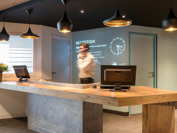 Imagen de los interiores del Hotel Ibis Le Havre Centre. Foto 13