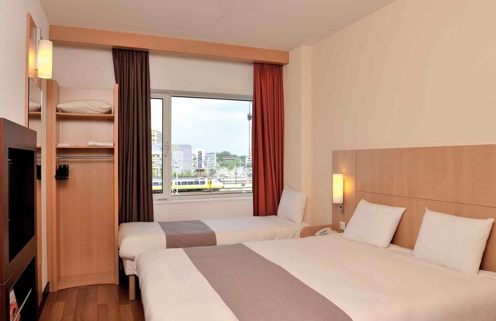 Imagen de la habitación del Hotel Ibis Leiden Centre. Foto 12