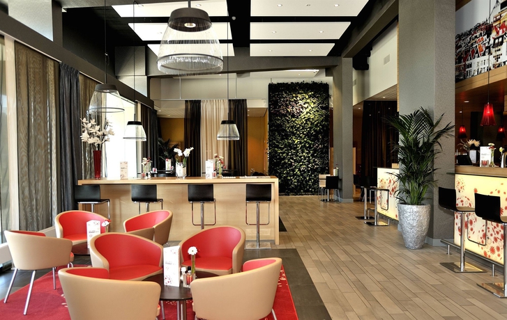 Imagen de los interiores del Hotel Ibis Leiden Centre. Foto 16