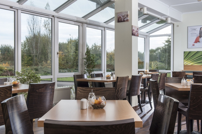 Imagen del bar/restaurante del Hotel Ibis Leipzig Nord Ost. Foto 6