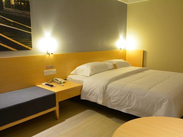 Imagen de la habitación del Hotel Ibis Leshan City Center. Foto 11