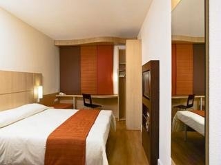 Imagen de la habitación del Hotel Ibis Lian Yang. Foto 5