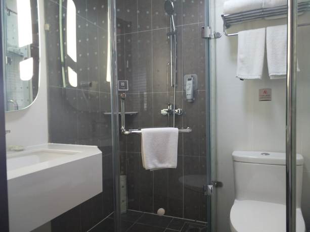 Imagen de los interiores del Hotel Ibis Lianyungang Middle Jiefang Rd. Foto 19