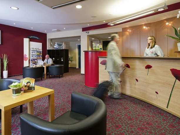 Imagen del bar/restaurante del Hotel Ibis Liège Seraing. Foto 12