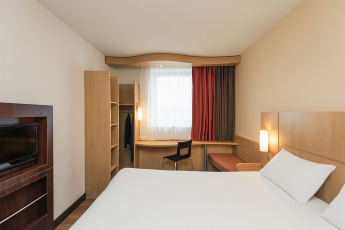 Imagen de la habitación del Hotel Ibis Lille Centre Gares. Foto 11