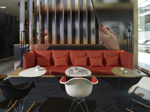 Imagen general del Hotel Ibis Lisboa Parque Das Naçoes. Foto 3