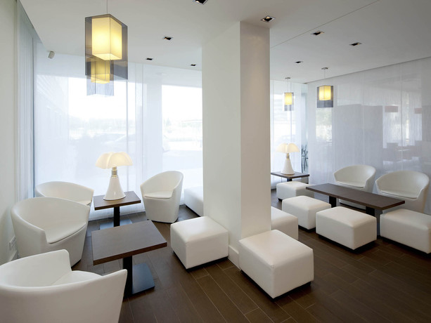 Imagen general del Hotel Ibis Lleida. Foto 6