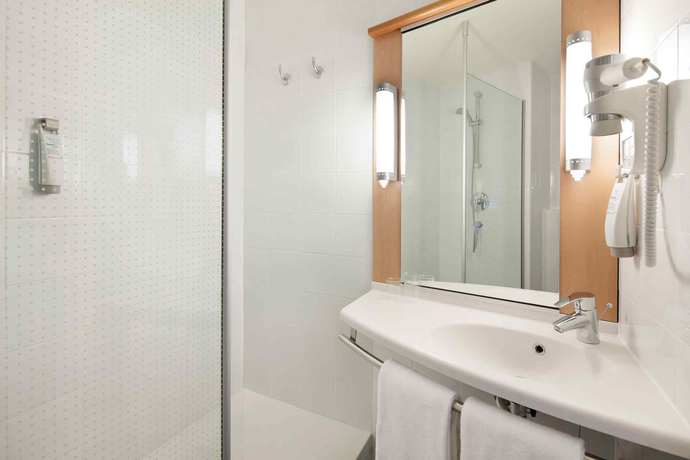 Imagen general del Hotel Ibis Lleida. Foto 11