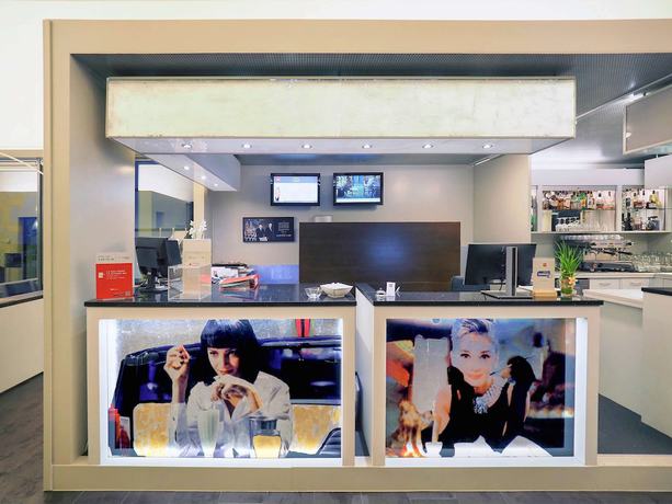 Imagen de los interiores del Hotel Ibis Locarno. Foto 18