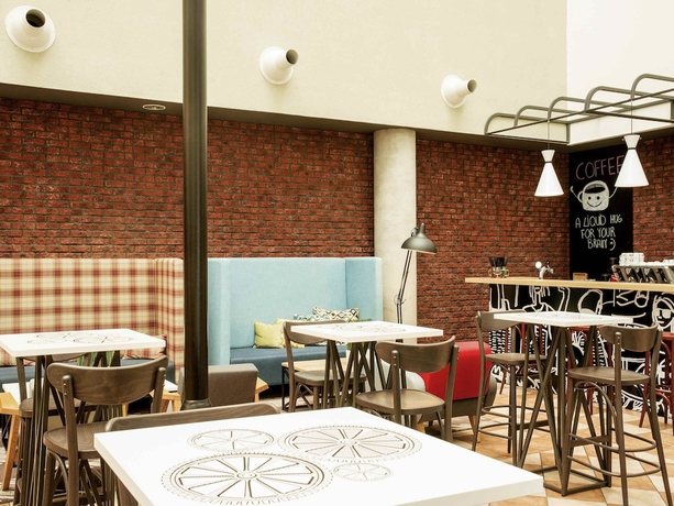 Imagen del bar/restaurante del Hotel Ibis Lodz Centrum. Foto 5