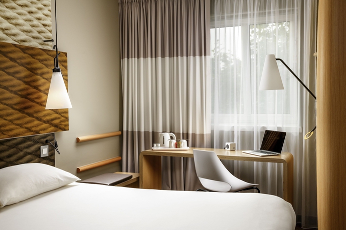 Imagen de la habitación del Hotel Ibis London Barking. Foto 12