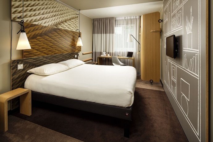 Imagen de la habitación del Hotel Ibis London Barking. Foto 13