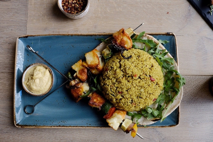 Imagen del bar/restaurante del Hotel Ibis London Canning Town. Foto 3