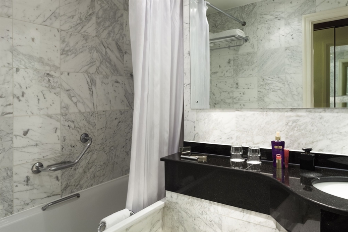 Imagen de la habitación del Hotel Ibis London Earls Court. Foto 8