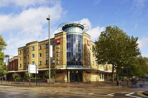Imagen general del Hotel Ibis London Stratford. Foto 4