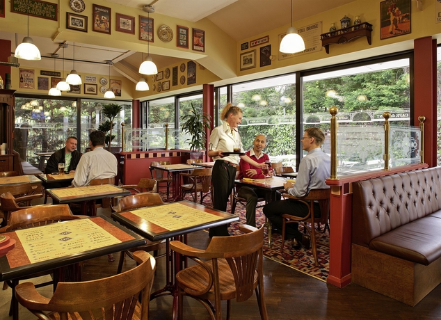 Imagen del bar/restaurante del Hotel Ibis London Thurrock M25. Foto 8