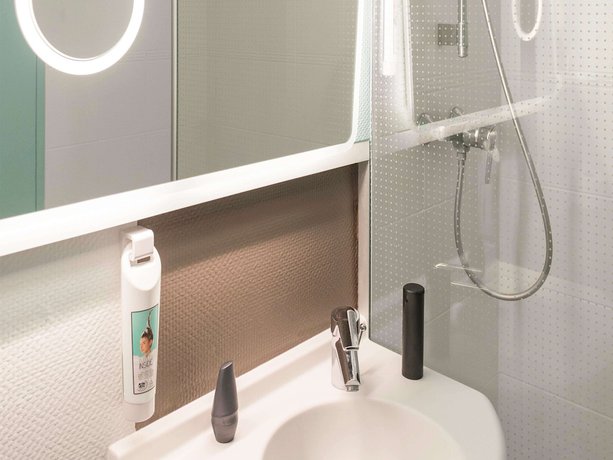 Imagen de la habitación del Hotel Ibis Longwy Mexy. Foto 8