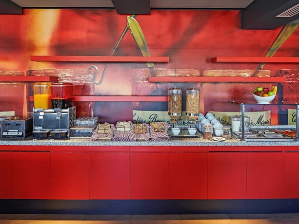 Imagen del bar/restaurante del Hotel Ibis Los Mochis. Foto 5